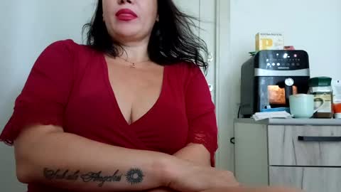 Snapshot of anabellovee chatting on 08-07-26, 12:18 ANABELLOVEE online show from 08-07-26, 12:18