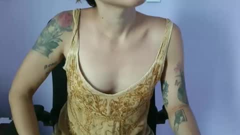 Snapshot of anabelucci_ chatting on 04-20-26, 12:08 anabelucci_ online show from 04-20-26, 12:08