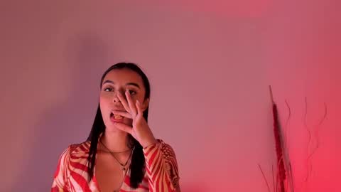 Snapshot of anabelwolf chatting on 02-11-25, 11:22 ANABEL WOLF online show from 02-11-25, 11:22