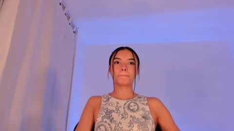 Snapshot of anabelwolf chatting on 03-06-25, 01:27 ANABEL WOLF online show from 03-06-25, 01:27