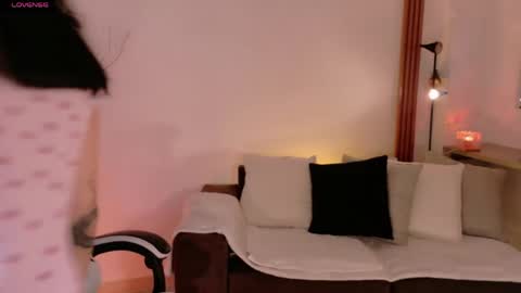 ANABEL WOLF  online show from 04-30-26, 02:23