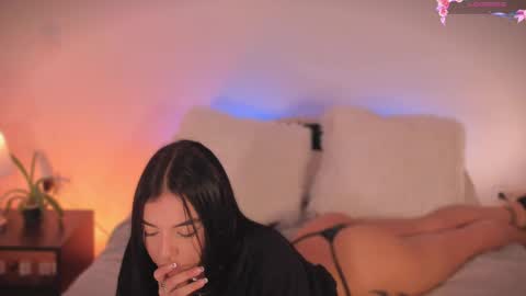 ANABEL WOLF  online show from 05-06-26, 04:12