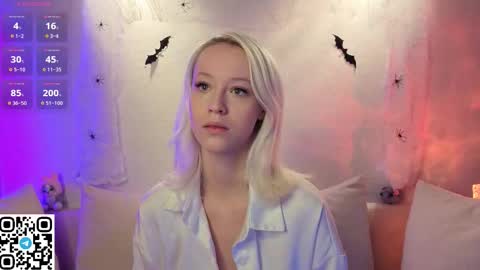 Snapshot of anadeya chatting on 10-30-25, 12:56 Deya online show from 10-30-25, 12:56