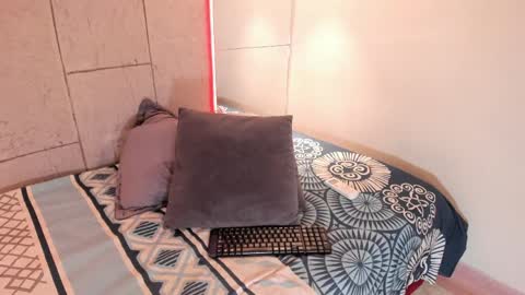 Anna online show from 03-18-26, 12:08