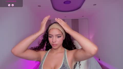 Snapshot of anahi_curlie1 chatting on 02-04-25, 06:46 Anahi Curlie online show from 02-04-25, 06:46