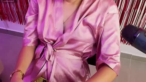 Anahi  online show from 02-11-25, 08:31