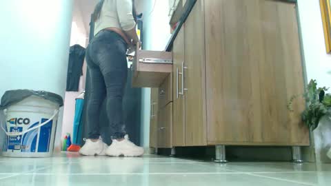 anaids online show from 10-17-25, 05:59