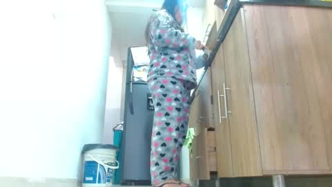 anaids online show from 11-23-25, 03:12