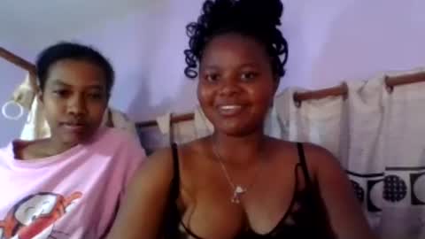 Snapshot of anaissa23 chatting on 06-17-26, 06:42 anaissa23 online show from 06-17-26, 06:42