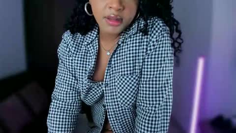      help me to get 100 thumps up  online show from 12-03-24, 02:38