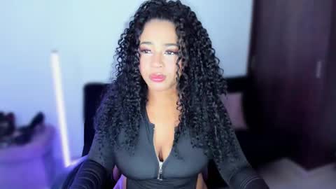      help me to get 100 thumps up  online show from 01-20-25, 11:32