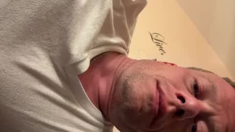 analassasin83 online show from 08-09-26, 04:28