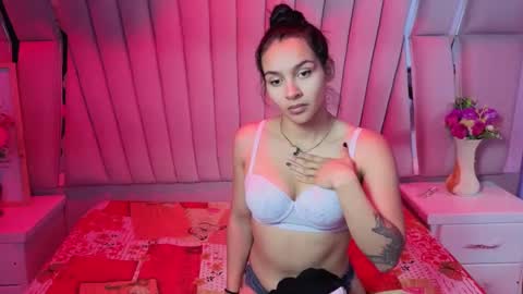 AbbyAndAntonela online show from 09-15-25, 01:44