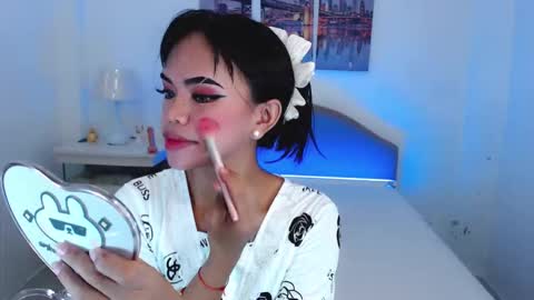 Snapshot of analisa30 chatting on 10-12-25, 04:50 analisa online show from 10-12-25, 04:50
