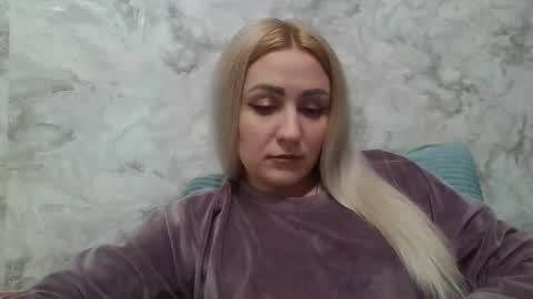 Snapshot of analqueen2024 chatting on 10-14-25, 02:45 analqueen2024 online show from 10-14-25, 02:45