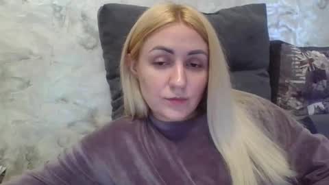 Snapshot of analqueen2024 chatting on 04-19-26, 01:32 analqueen2024 online show from 04-19-26, 01:32