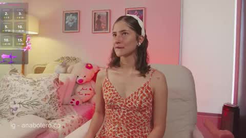 Ana Mara Botero online show from 10-14-25, 08:31