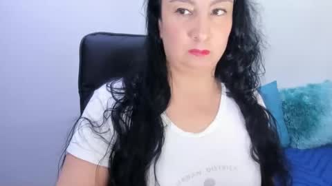 anamaria288 online show from 02-18-25, 02:05