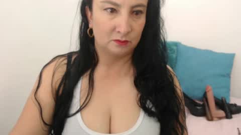anamaria288 online show from 09-23-25, 12:19