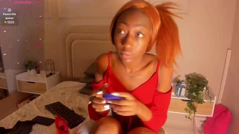 anamonroee online show from 09-19-25, 11:33