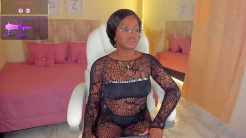 Snapshot of ananya_kay01 chatting on 04-23-26, 12:29 A N A my connection hours are from 600 pm to 12 pm Colombian time online show from 04-23-26, 12:29