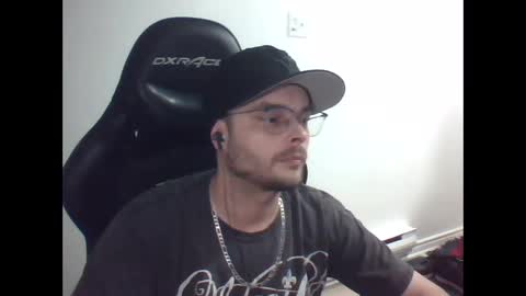 Snapshot of anarchyy1994 chatting on 03-22-26, 08:51 anarchyy1994 online show from 03-22-26, 08:51