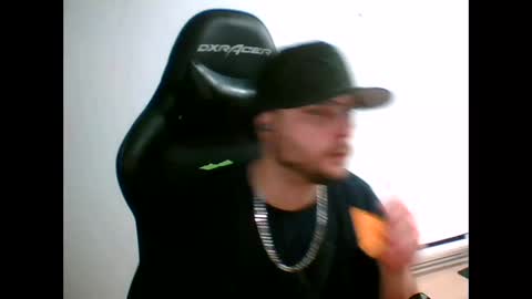 Snapshot of anarchyy1994 chatting on 03-26-26, 08:20 anarchyy1994 online show from 03-26-26, 08:20