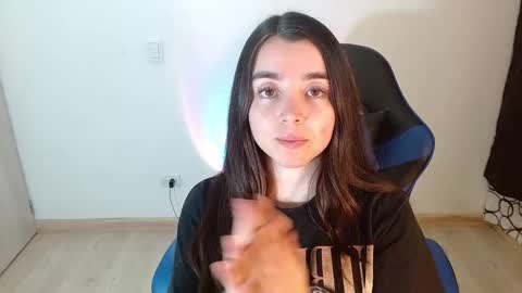 ana 3 online show from 02-27-25, 01:59