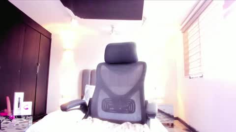 ana online show from 01-26-25, 03:47