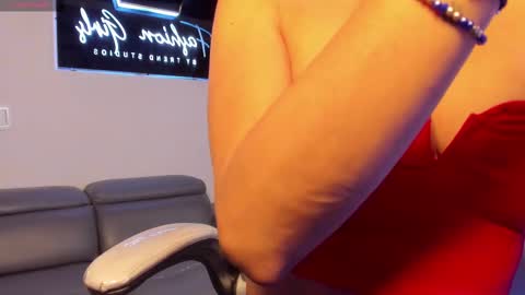 ana online show from 02-28-25, 07:25