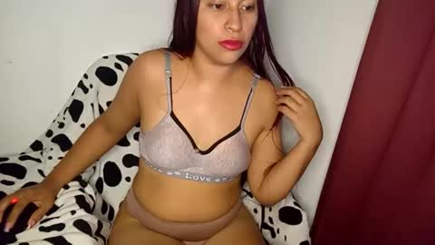 Snapshot of anastacia_snut chatting on 04-16-26, 02:45 anastacia_snut online show from 04-16-26, 02:45