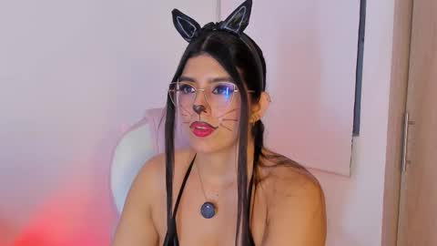 Anastacia online show from 11-01-25, 04:36