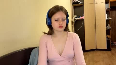 Lucy online show from 09-20-25, 05:58