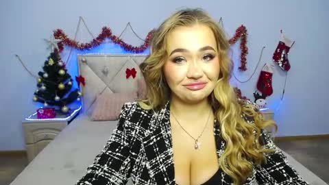 anastacyyellig online show from 12-28-24, 10:55