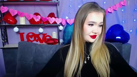 anastacyyellig online show from 02-13-25, 08:13