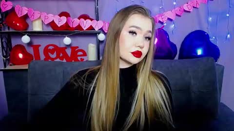 anastacyyellig online show from 02-14-25, 06:23