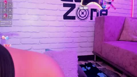 Snapshot of anastasia_jhons chatting on 02-27-25, 06:29 anastasia online show from 02-27-25, 06:29