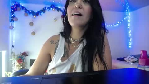 Jennyfer.... but u can say me Anastasia online show from 12-28-24, 09:51