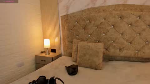 Anastasia Coleman online show from 09-26-25, 07:29