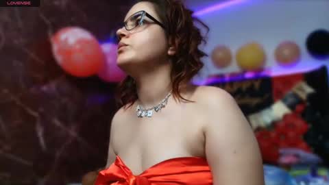 Snapshot of anasunshine chatting on 07-04-26, 02:51 Ana online show from 07-04-26, 02:51