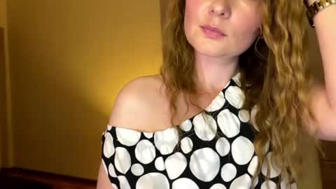 Snapshot of anavelle chatting on 06-09-26, 11:49 Ana online show from 06-09-26, 11:49