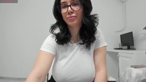 Andreea online show from 04-30-26, 03:57