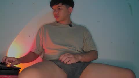 Andres online show from 03-27-26, 04:18