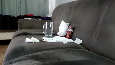 Snapshot of andemax chatting on 01-15-25, 09:09 And 16.8 online show from 01-15-25, 09:09