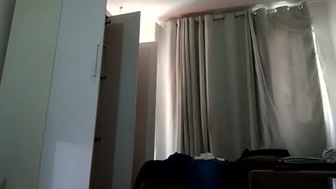 Snapshot of andemax chatting on 01-19-25, 05:28 And 16.8 online show from 01-19-25, 05:28