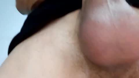 Snapshot of andemax chatting on 02-13-25, 08:48 And 16.8 online show from 02-13-25, 08:48