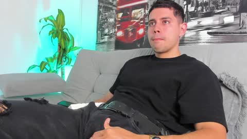 Snapshot of ander_perez chatting on 02-03-25, 04:52 ANDER online show from 02-03-25, 04:52