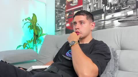 Snapshot of ander_perez chatting on 02-04-25, 04:18 ANDER online show from 02-04-25, 04:18