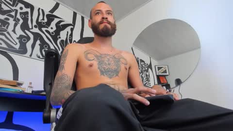 Snapshot of anders_x chatting on 02-18-26, 12:39 Andrs - online show from 02-18-26, 12:39