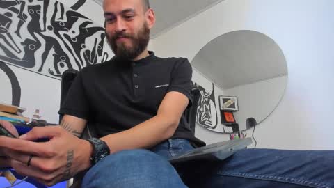 Snapshot of anders_x chatting on 02-20-26, 02:52 Andrs - online show from 02-20-26, 02:52